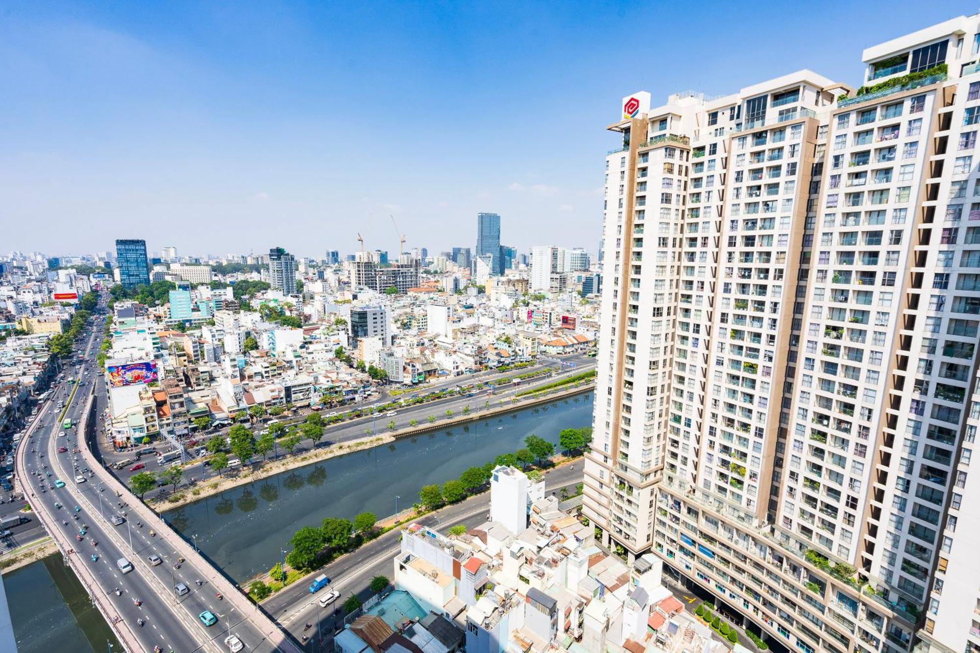 Double E Saigon Apartment Хошимин Экстерьер фото