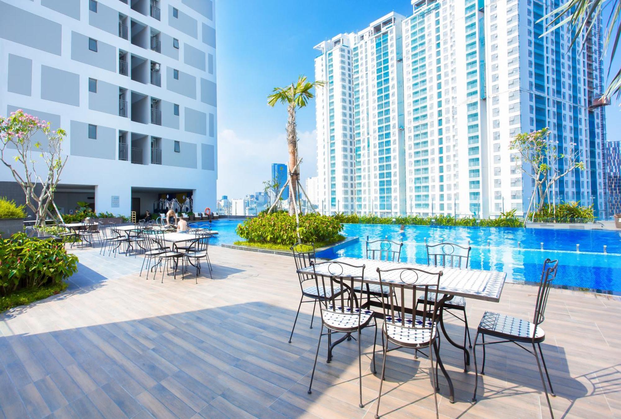Double E Saigon Apartment Хошимин Экстерьер фото